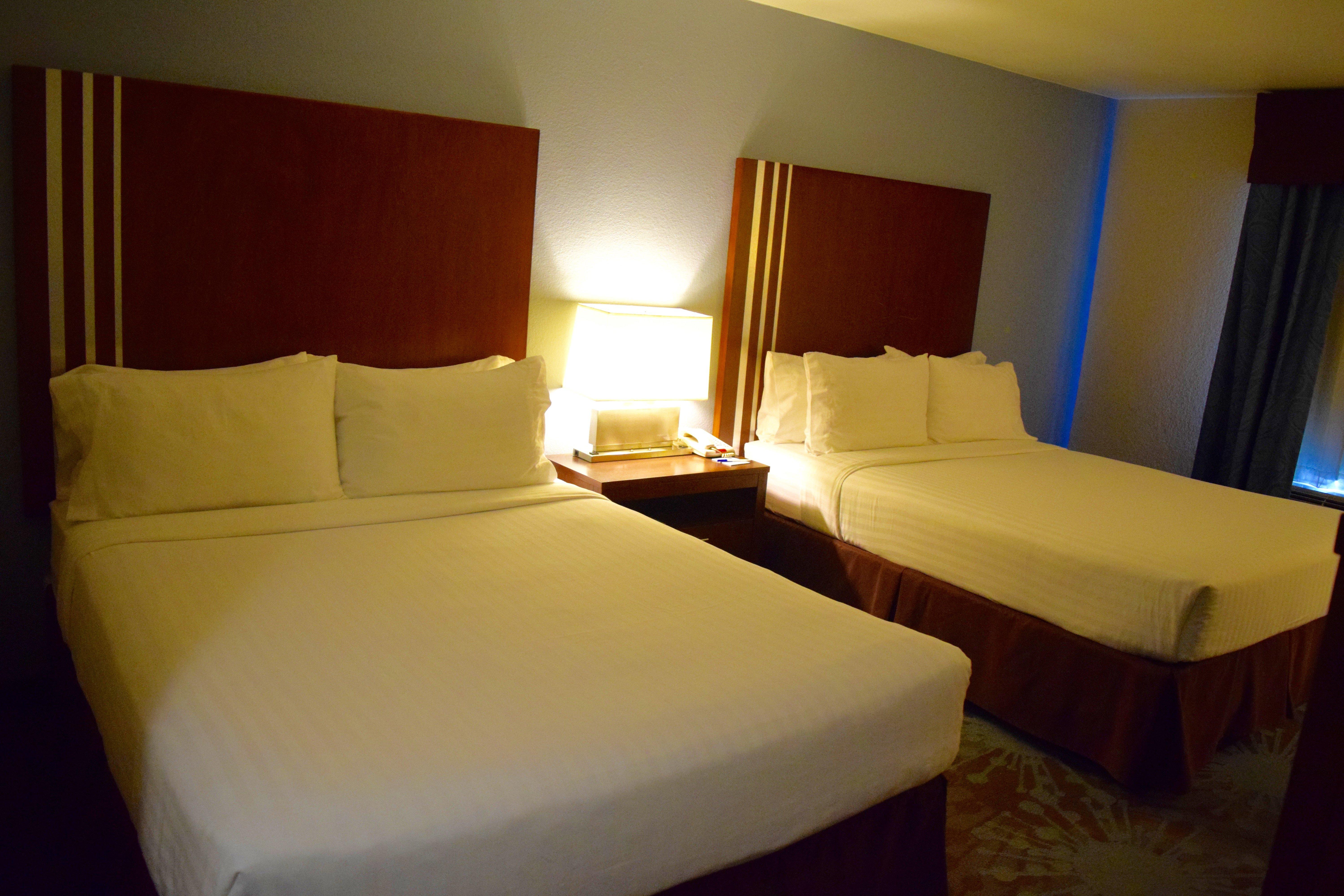 Holiday Inn Express & Suites San Antonio Nw Near Seaworld By Ihg Dış mekan fotoğraf